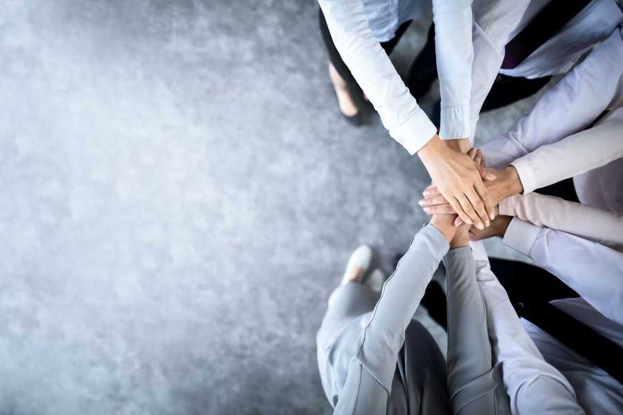 Dynamic Customer Connections